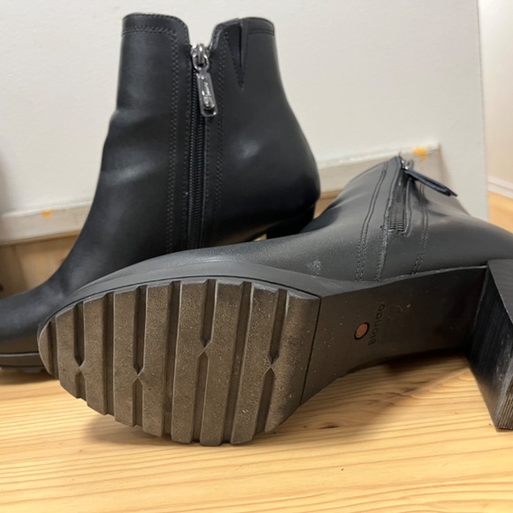 Almost new - Blondo PAM waterproof ankle boots - Picture 5 of 7